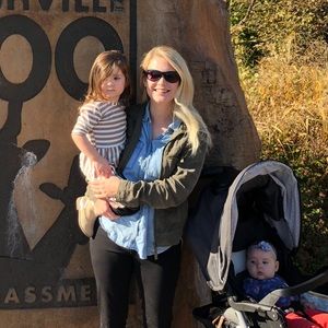 Meet your Posher, Kayla